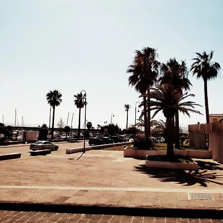 Semesterbostad Casa Armas *